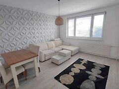 Kiadó lakás Komárom