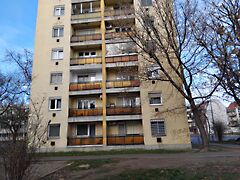 Eladó lakás Debrecen, Postakert