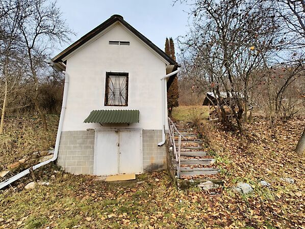 Eladó földterület Dédestapolcsány