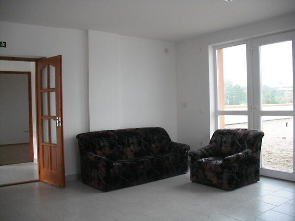 Kiadó ipari Cserépfalu