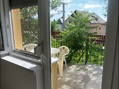 Eladó lakás Balatongyörök