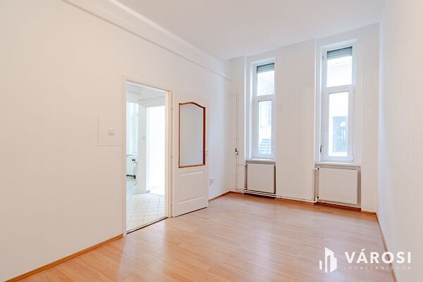 Eladó lakás Szeged, Belváros