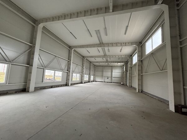 Eladó ipari Tiszaújváros