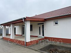 Eladó ház Veszkény