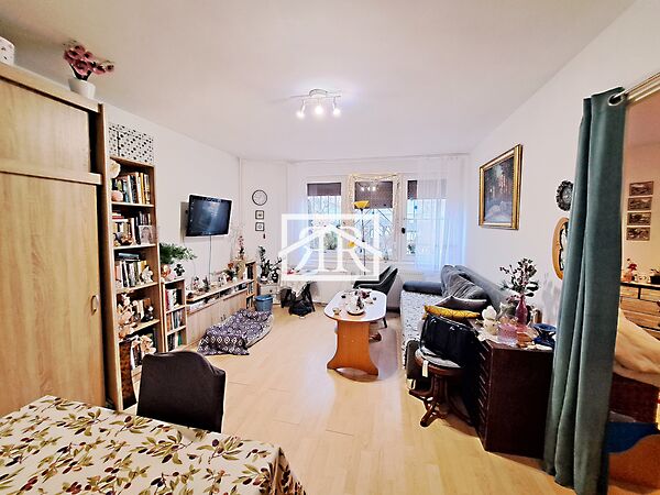 Eladó lakás Szeged, Móraváros