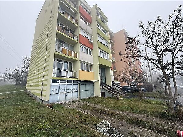 Eladó üzleti Szentendre