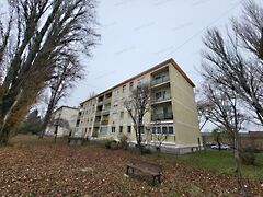 Eladó lakás Győr, Nádorváros