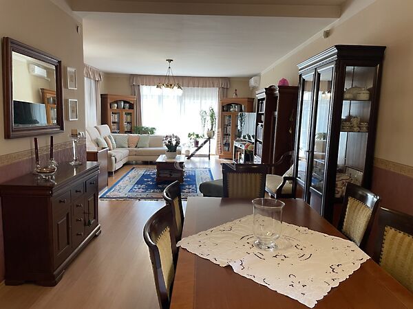 Eladó ház Gödöllő