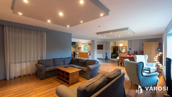 Eladó ház Balatonvilágos