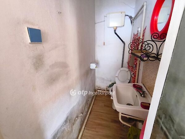 Eladó ház Köröstarcsa