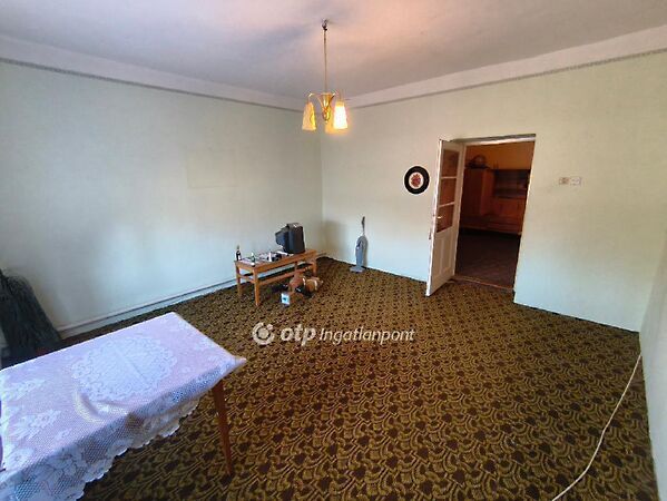 Eladó ház Köröstarcsa