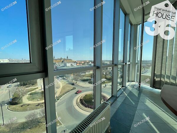 Eladó iroda Kecskemét