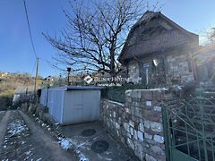 Eladó földterület Pécs