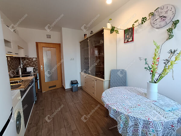 Eladó lakás Sopron