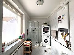 Eladó ház Budapest, III. kerület