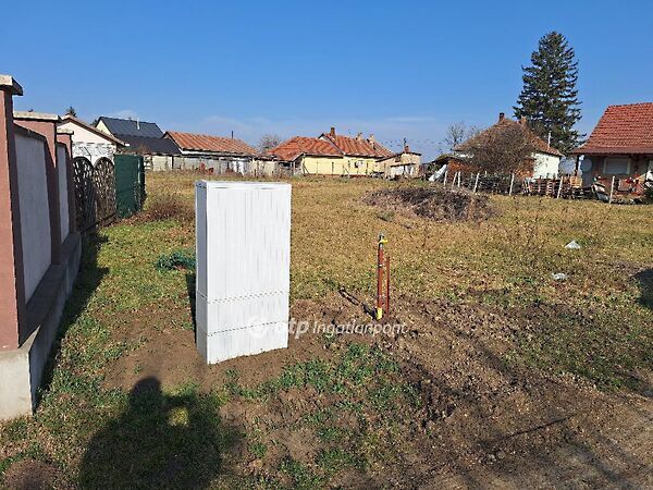 Eladó földterület Tiszafüred