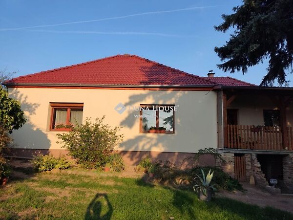Eladó ház Kővágószőlős