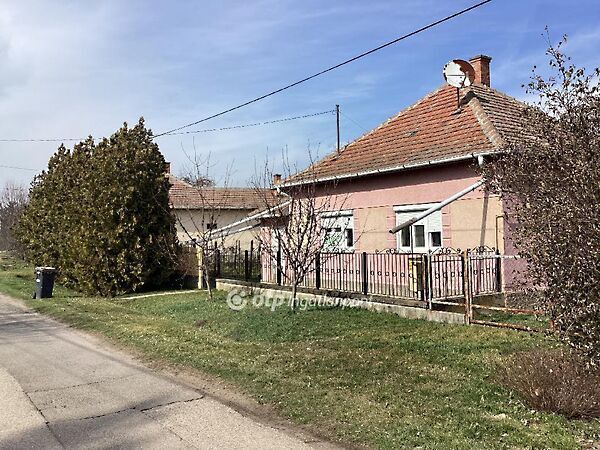 Eladó ház Gyomaendrőd
