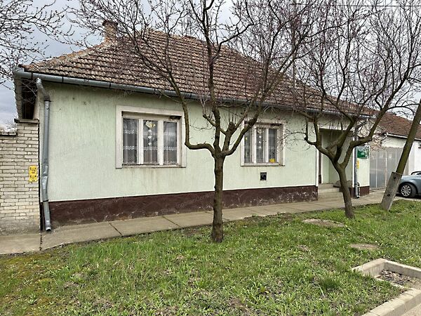 Eladó ház Jánoshalma