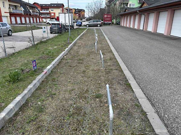 Eladó garázs Szigetszentmiklós, Lakihegy