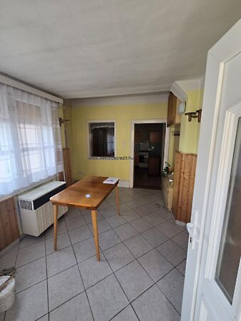 Eladó ház Jánossomorja