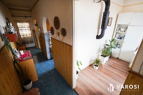 Eladó ház Vámosmikola