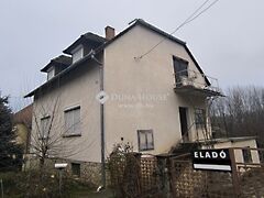 Eladó ház Bár
