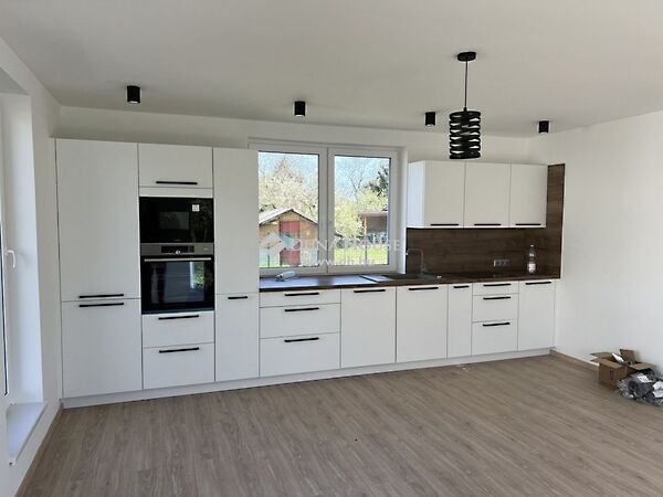 Eladó ház Balatonvilágos