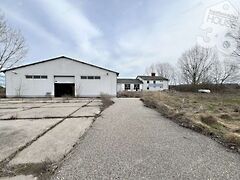 Eladó ipari Lakitelek