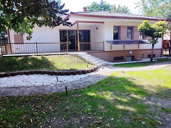 Eladó Array Debrecen