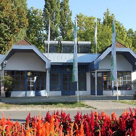 Eladó üzleti Balatonszemes