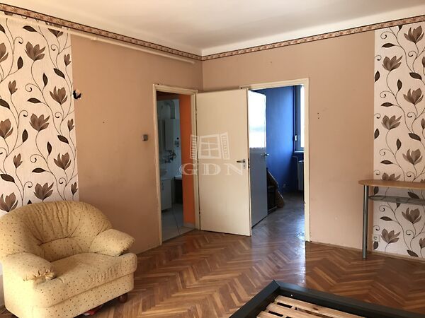 Eladó lakás Marcali