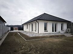 Eladó ház Máriakálnok