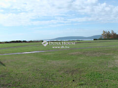 Eladó földterület Balatonkenese