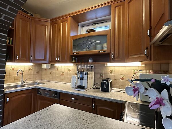 Eladó lakás Székesfehérvár