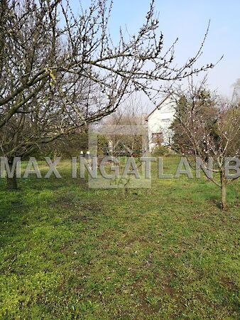 Eladó földterület Budaörs