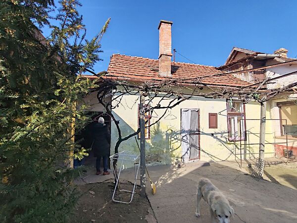 Eladó ház Csongrád