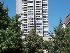 Eladó lakás Szolnok