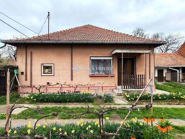 Eladó ház Békéscsaba