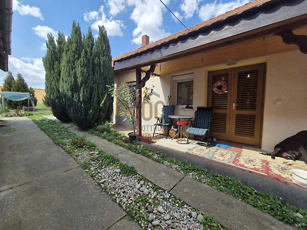 Eladó ház Esztergályhorváti