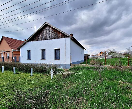 Eladó ház Kunmadaras