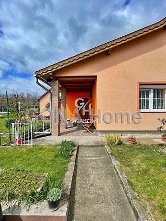 Eladó ház Várpalota