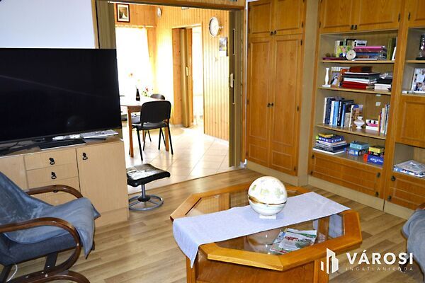 Eladó ház Nemesvámos