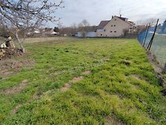 Eladó földterület Lánycsók