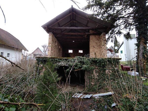 Eladó földterület Dunaszekcső