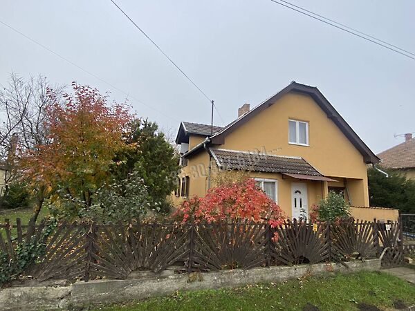 Eladó ház Biharnagybajom