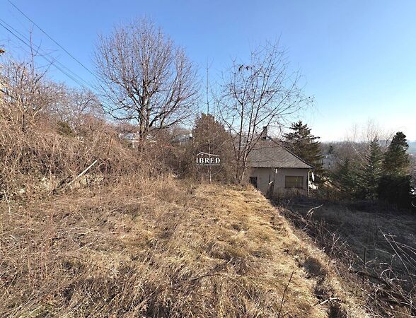 Eladó földterület Budapest, III. kerület, Táborhegy