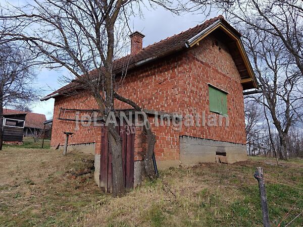 Eladó földterület Tormafölde