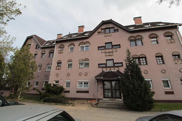 Eladó lakás Veszprém