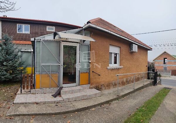 Eladó ház Pilisvörösvár